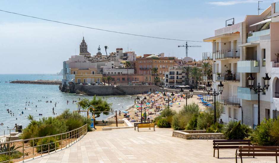 Sant Sebastia Beach - Sitges