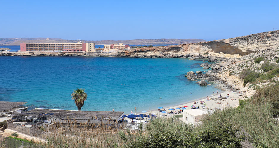 Paradise Bay - Beaches in Malta