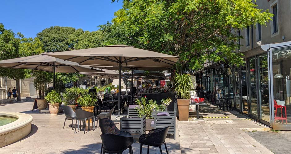 Restaurant terrace