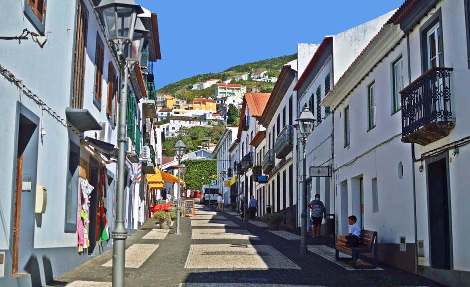 Pedestrian street in Velas