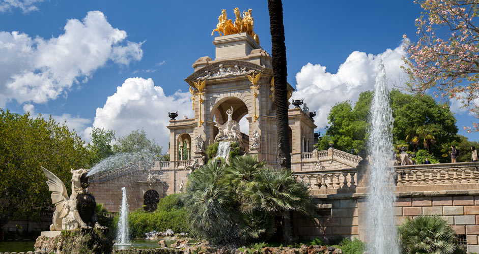 Fountain in Ciutadella Park - Best Photo Spots in Barcelona