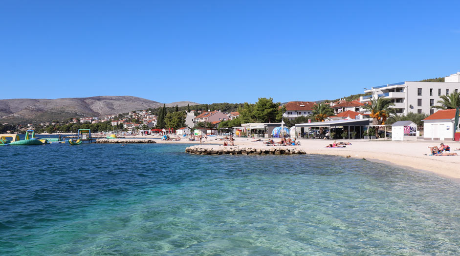 Okrug Gornji beach