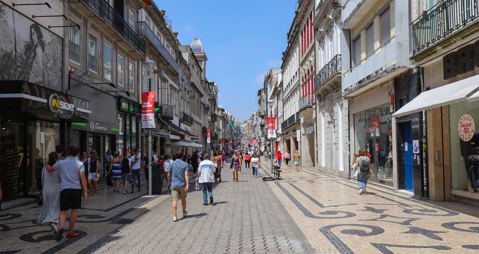 Santa Catarina is the main shopping street in Porto